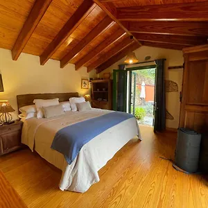 Duplex De Invitados En Medio Del Bosque Vakantiehuis
